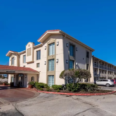 Studio 6 Fort Worth, TX - West Medical Center