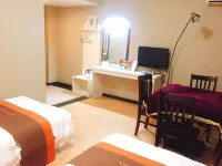 Junyi chain hotel - parking