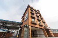 Jeongeup Elize Palace Hotels in 
