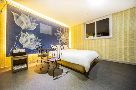 Sangju M Self Check-in Motel Отели в г. Санджу