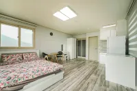 Gurye Seomjingangnaru Pension