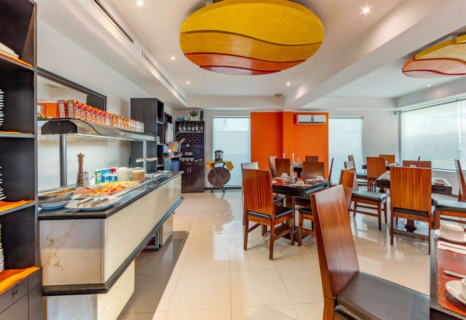 Comfort Inn Cancun Aeropuerto CancunOver view