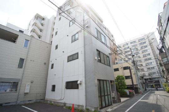 Hotel Exterior Dandelion Photo