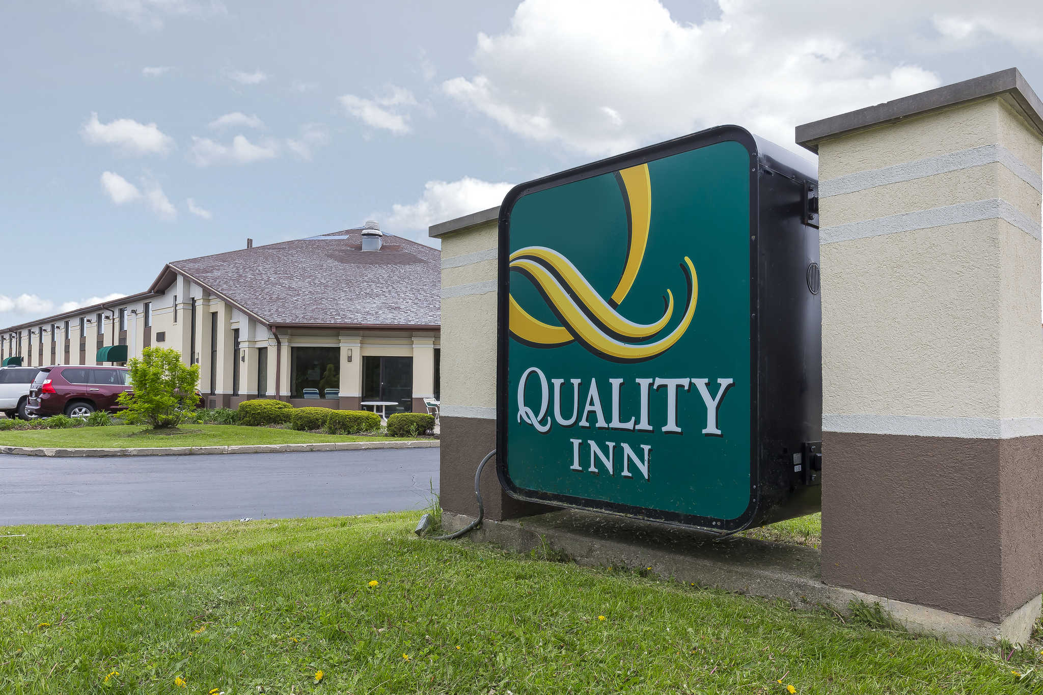 Quality Inn Sycamore - DeKalb