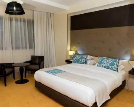 ニューデイホテル アルジェのホテル