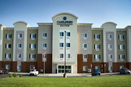 Candlewood Suites Lancaster West Отели в г. Миллерсвилл