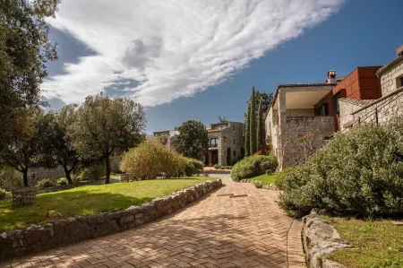 Aquapetra Resort & Spa