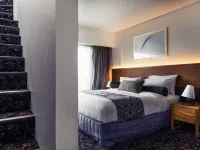Mercure Sydney Liverpool فنادق في كازولا