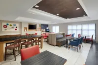 Holiday Inn Express & Suites PENSACOLA WEST-NAVY BASE by IHG - breakfast