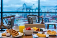 Holiday Inn Express CARTAGENA MANGA by IHG - breakfast