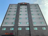 Boryeong (Daecheon) Zeus - Parkplatz