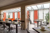 The Originals Boutique, Actuel Hôtel, Saint-Etienne Aéroport Hotels in Saint-Galmier