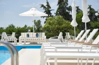 Glavas Inn Hotel - ติดทะเล