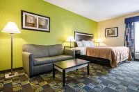 Quality Inn & Suites Glenmont - Albany South Hotels in Bethlehem