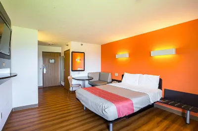 Motel 6 Omaha, NE - IAT West Hotels in 