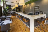 Vulcan Hotel Sydney - 4-Star