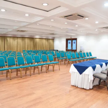 Dan Inn Planalto São Paulo Hoteles cerca de Plaza de Liberdade