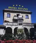 ホテル ティターノ
