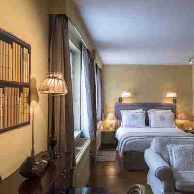 Hotel le Dixseptieme Rooms