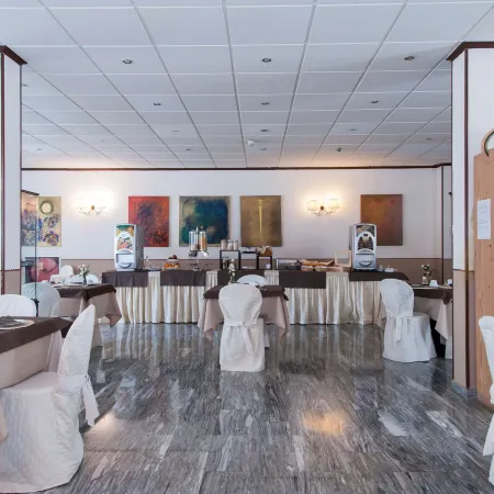 Hotel Monti