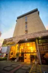 Hotel Bertaso Hotels near Parque de Exposições Tancredo de Almeida Neves