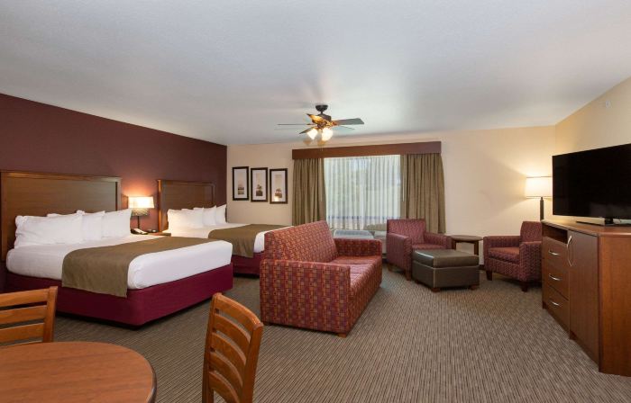 AmericInn by Wyndham Merrill