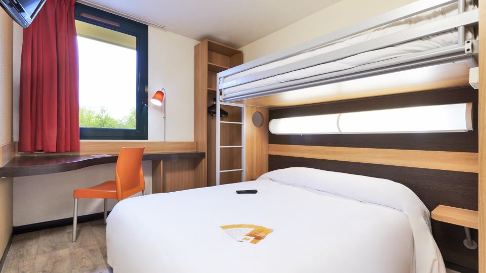 Premiere Classe Paris Ouest - Gennevilliers Barbanniers