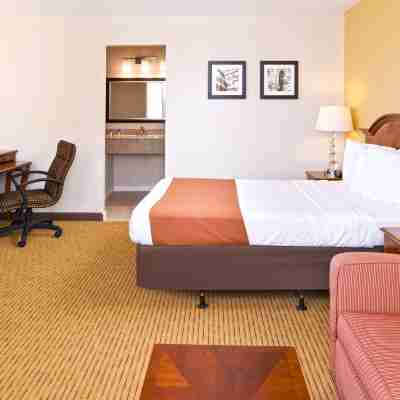 Americas Best Value Inn Plattsburgh Rooms