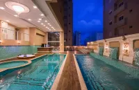 Sofistic Hotel - piscina