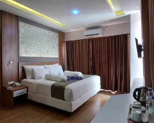 Grand Bunda Hotel Syariah Bukittinggi 武吉丁宜住宿飯店