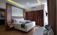Grand Bunda Hotel Syariah Bukittinggi - バルコニー