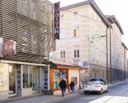Hotel Divan Hotels in Старі-Град
