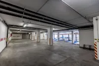 Gardone Palace Hotel - Parkplatz