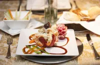 Summit Hotel Monaco - breakfast
