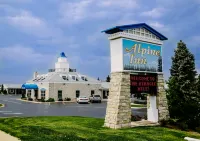 Alpine Inn & Suites Rockford Hotel dekat Rockford Plaza Shopping Center