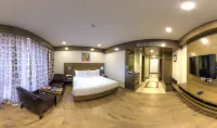 Hotel Benzz Park - Vellore Hotels near Vellore Institute of Technology