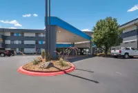 Clarion Pointe OKC Airport Các khách sạn ở 