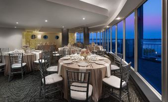 Radisson Blu Toronto Downtown