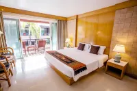 Phi Phi Banyan Villa