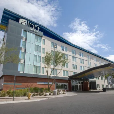 Aloft Tempe Отели рядом с достопримечательностью «Стадион «Слоан-Парк»»