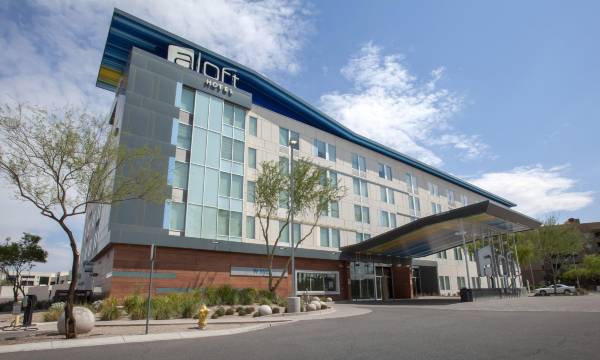 Aloft Tempe