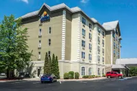 Comfort Inn & Suites Near Six Flags Hotel di Lithia Springs