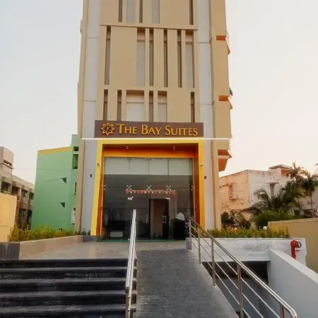 The Bay Suites Sea Facing Hotel- Right on the Golden Beach