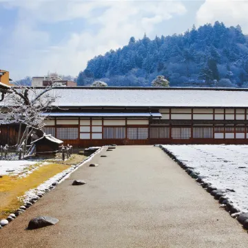 Hotel Around Takayama, Ascend Hotel Collection Отели рядом с достопримечательностью «Higashiyama Walking Course»