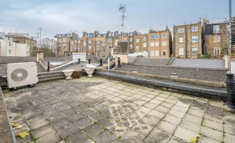 Altido Fabulous 4Br House w/Terrace at the Heart of Notting Hill