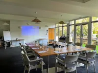Logis Hôtel - le Manoir de Sauvegrain Hotel a Chevreuse