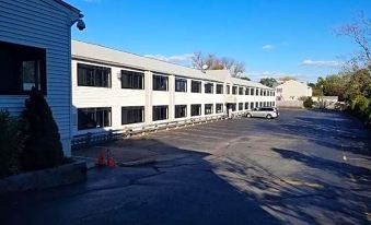 Attleboro Motor Inn