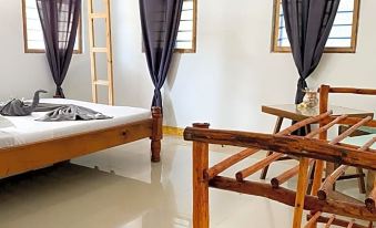 Lighthouse Guesthouse