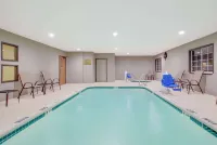 Days Inn by Wyndham Mesquite Rodeo TX - Pools