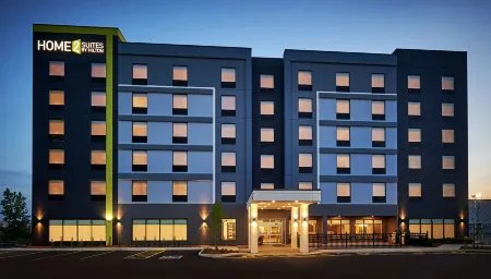 Home2 Suites by Hilton Brantford, on